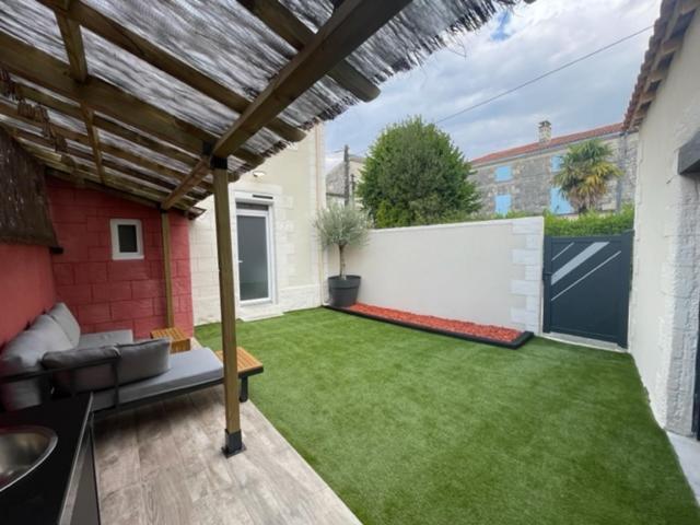 - Le Nuage - Unique, Espace Spa Privatif Et Jardin Avec Plancha Et Salon Privatif, Stationnement Public Gratuit Ньор Экстерьер фото